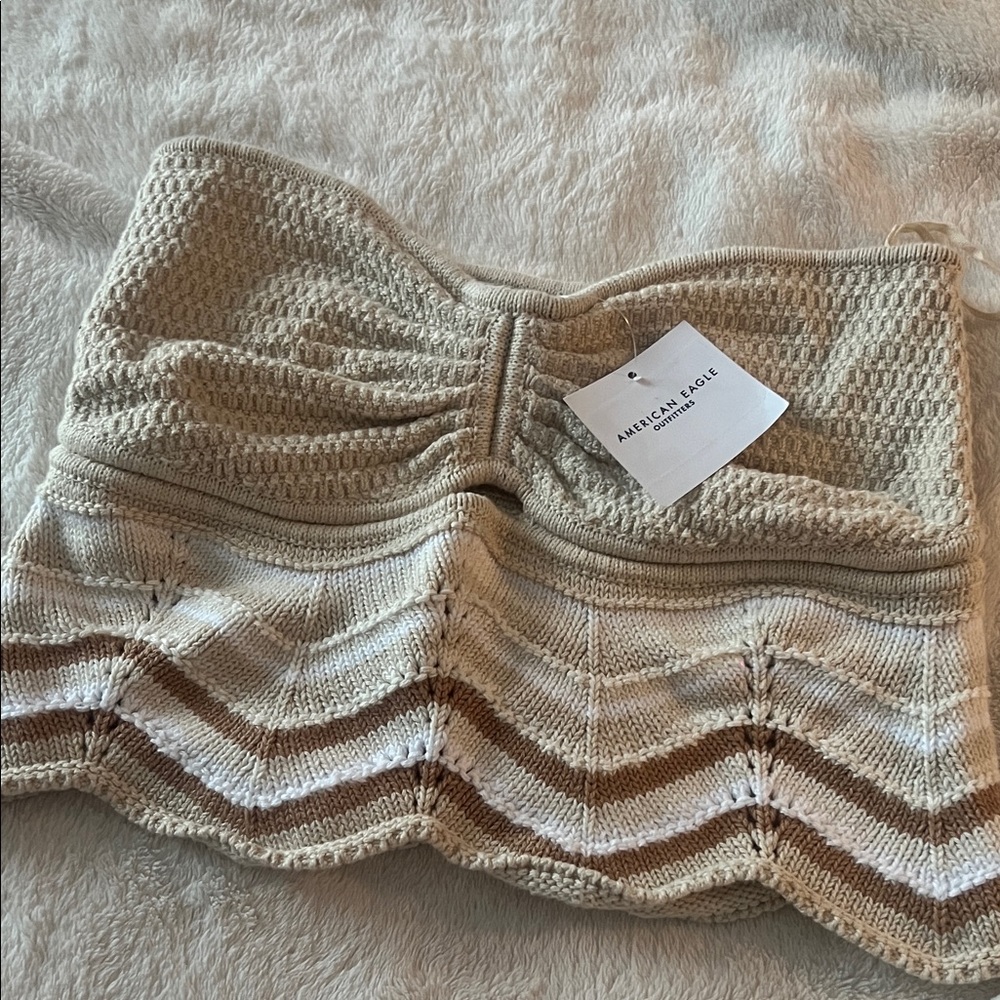 American Eagle Outfitters Beige and Brown Crop Top